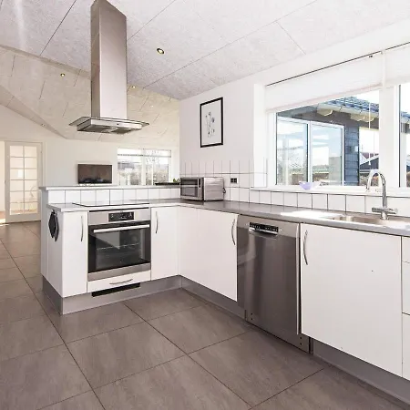 Tranquil Retreat Near Dom wakacyjny